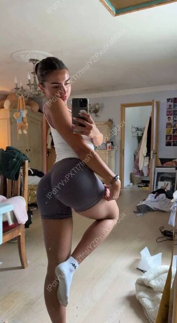 Full leaked Christabellaeee private onlyfans photo