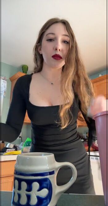 Full leaked Christine keyton page private onlyfans photo