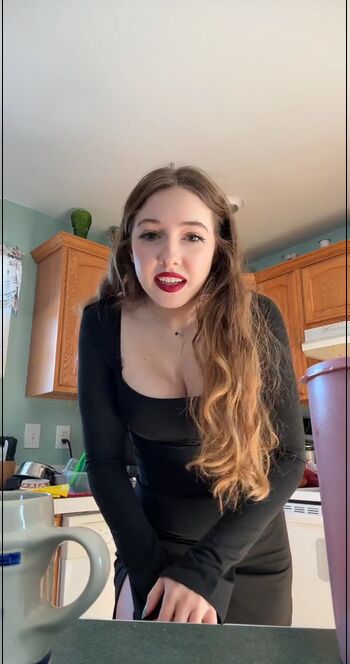 Full leaked Christine keyton page private onlyfans photo