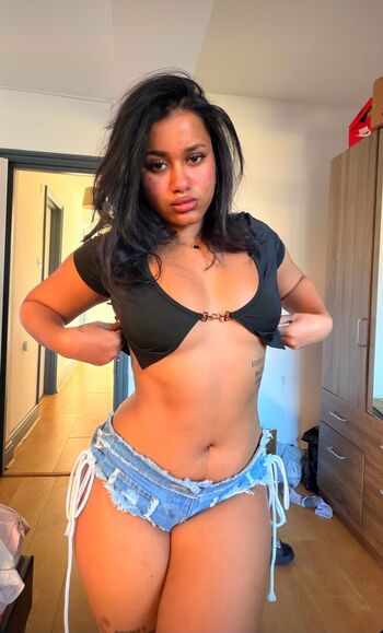 Full leaked Chromitaaaaa private onlyfans photo