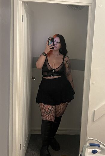 Full leaked Chx rliex private onlyfans photo