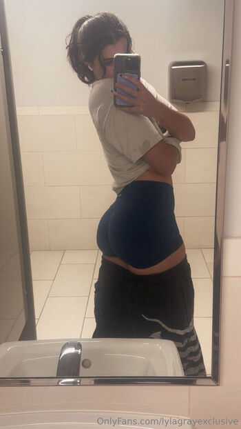 Full leaked Cieraxoxo private onlyfans photo
