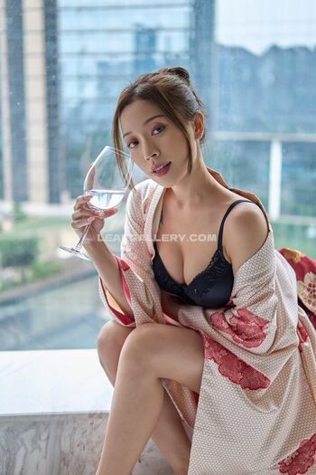 Full leaked Cindythiaap page private onlyfans photo