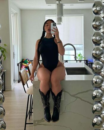 Full leaked Cindytran private onlyfans photo