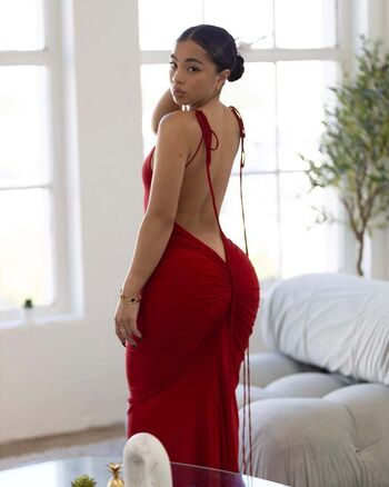 Full leaked Cindytran private onlyfans photo