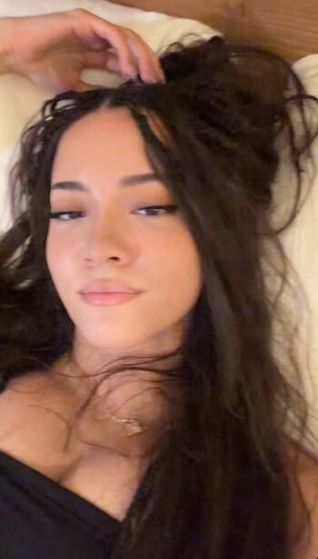 Full leaked Cinnabrit private onlyfans photo