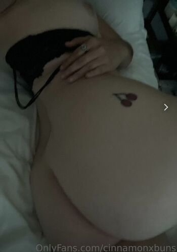 Full leaked Cinnamonxbuns private onlyfans photo