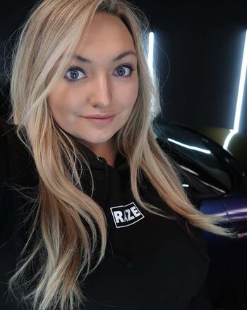 Full leaked Civicky private onlyfans photo