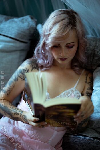 Full leaked Ck lightart private onlyfans photo