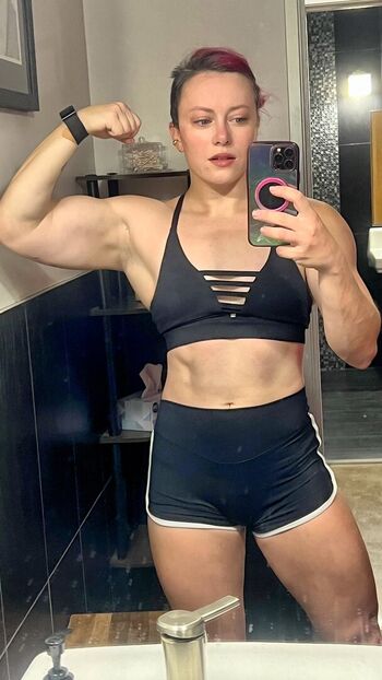 Full leaked Claire max  page private onlyfans photo