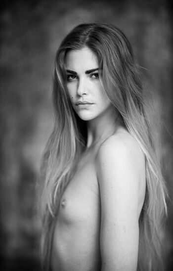 Full leaked Clara berry private onlyfans photo