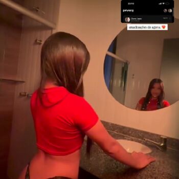 Full leaked Clara ferreira private onlyfans photo