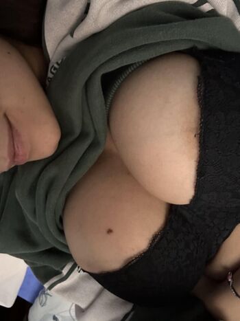 Full leaked Claranoir private onlyfans photo