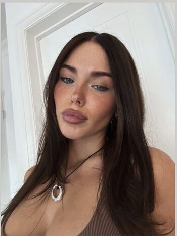 Full leaked Clarissa bea private onlyfans photo