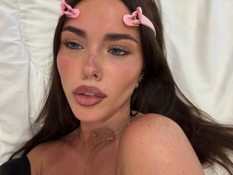 Full leaked Clarissa bea private onlyfans photo