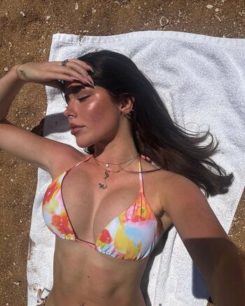 Full leaked Clarissabeaa private onlyfans photo