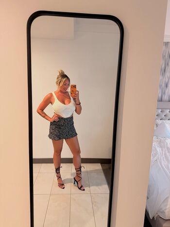 Full leaked Classytxbabe private onlyfans photo