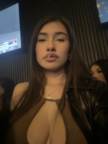 Full leaked Claugxx private onlyfans photo