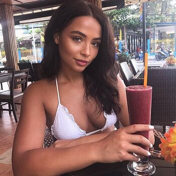 Full leaked Clo lloyd private onlyfans photo