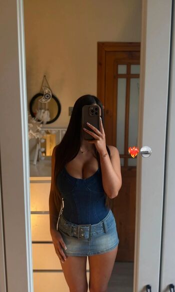 Full leaked Clodaghnicgiollabhain private onlyfans photo