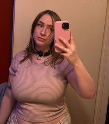 Full leaked Cloudynovemberskies private onlyfans photo