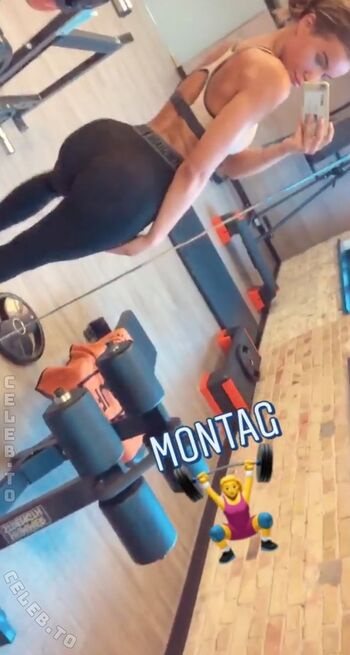 Full leaked Coach nina private onlyfans photo