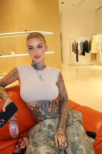 Full leaked Coco blake private onlyfans photo