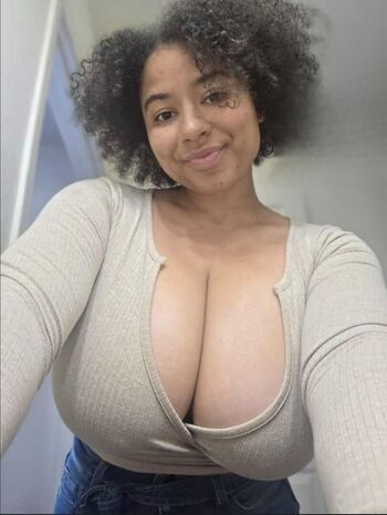Full leaked Coco ppop private onlyfans photo