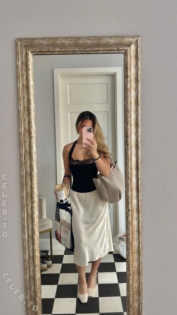 Full leaked Cocobasics private onlyfans photo