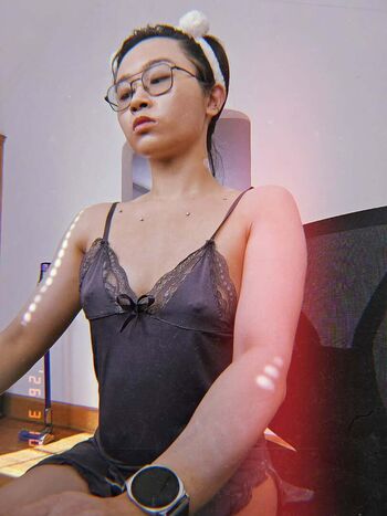 Full leaked Connie han page private onlyfans photo