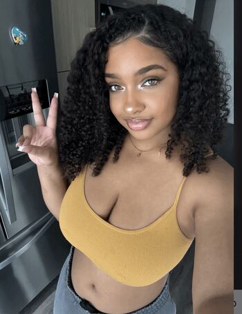 Full leaked Corie rayvon private onlyfans photo