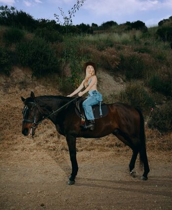 Full leaked Country girls private onlyfans photo