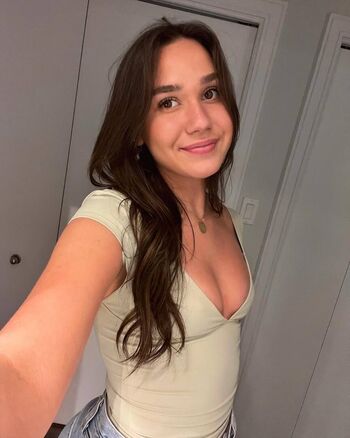 Full leaked Courtney sarault private onlyfans photo