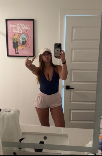 Full leaked Crazyjamjam private onlyfans photo