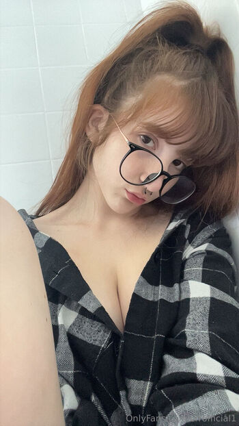 Full leaked Crrofficial page private onlyfans photo