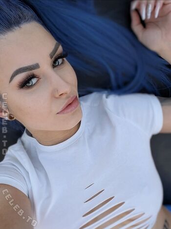 Full leaked Crx lady private onlyfans photo