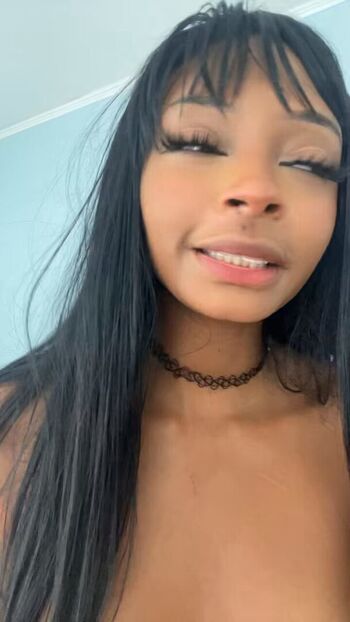 Full leaked Crybratz private onlyfans photo