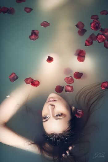 Full leaked Crystaahhl private onlyfans photo