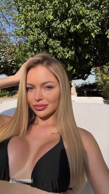 Full leaked Crystallandysh page private onlyfans photo