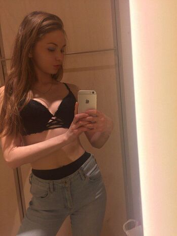 Full leaked Crystallandysh page private onlyfans photo