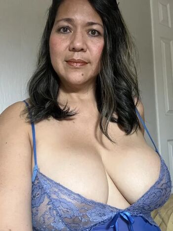 Full leaked Crystalluv private onlyfans photo