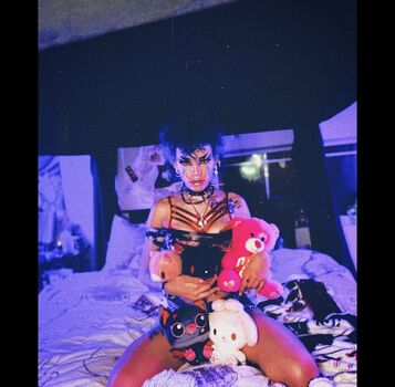 Full leaked Crystals nchantd private onlyfans photo