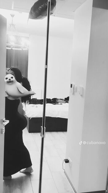 Full leaked Cubanoxo private onlyfans photo