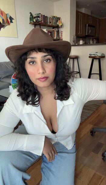 Full leaked Curlywurdy page private onlyfans photo