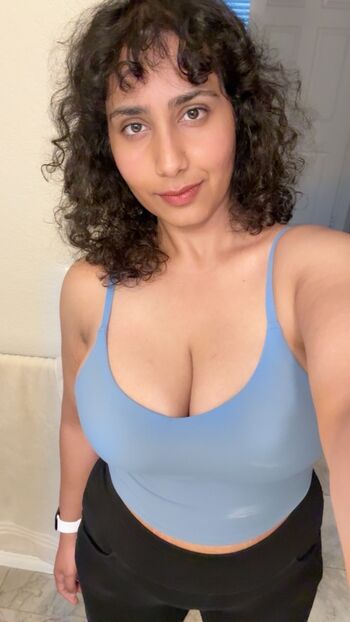 Full leaked Curlywurdy private onlyfans photo