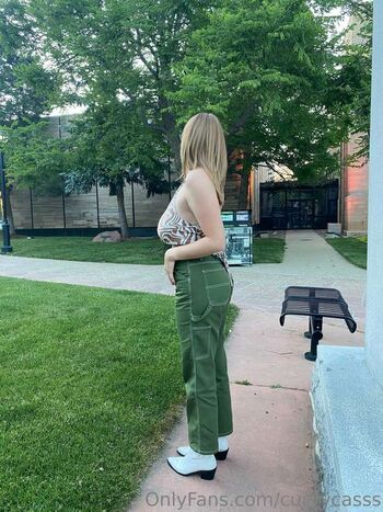 Curvy Cassidy