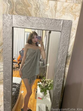 Full leaked Cutie kim private onlyfans photo