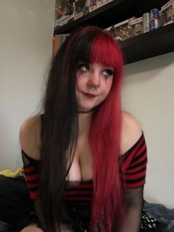 Full leaked Cutiepietracer private onlyfans photo