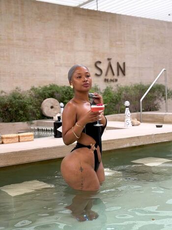 Full leaked Cyan boujee private onlyfans photo