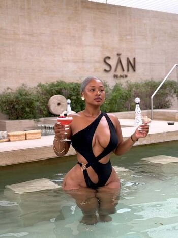 Full leaked Cyan boujee private onlyfans photo